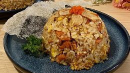 三文鱼炒饭 Salmon Fried Rice