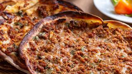 Lahmacun Crispy Turkish Meatbread