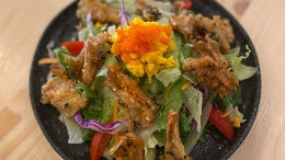 酥炸蘑菇沙拉 Crispy Mushroom Salad