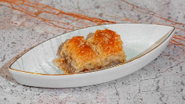 Baklava 2 Pcs