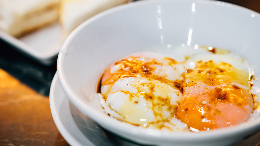 生熟蛋 Half Boiled Egg