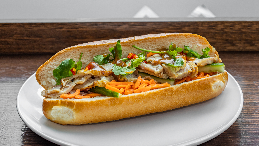 BBQ Chicken Viet Roll