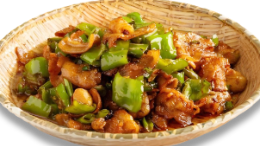Stir-Fried Beef with Chilli Peppers