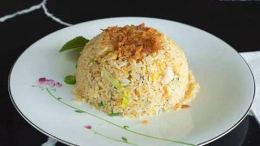 Fried Rice with Salted Fish and Chicken