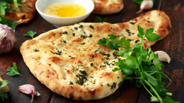 BUTTER NAAN