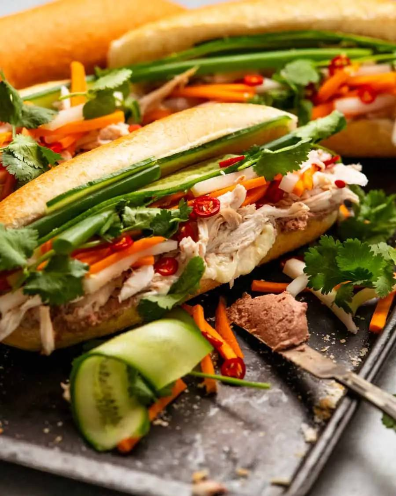Chicken "banh mi"