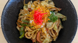 烟熏鸭肉炒乌冬 Spicy Smoked Duck Udon