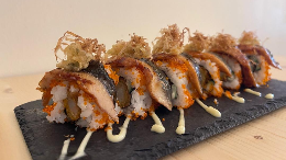 酥炸鲜虾鳗鱼卷 Crispy Ebi Unagi Roll