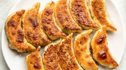 Fried Vegetable Dumplings