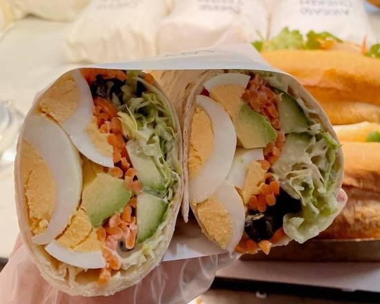 Egg Avocado Wrap (vegeterian)